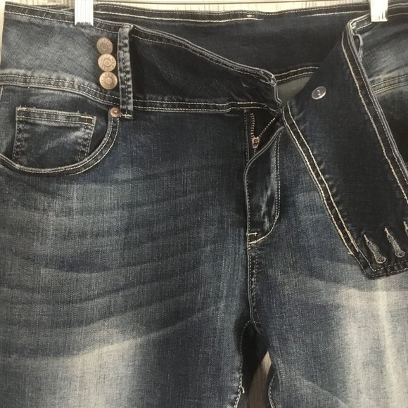 JEANS Mid Wash Boot Cut Slight Stretch Jeans - Picture 6 of 10